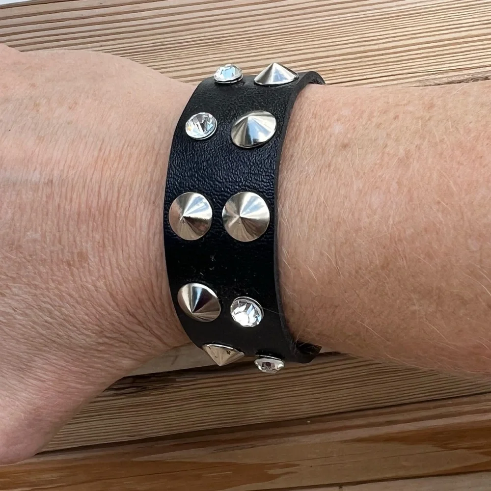 - Stud & Crystal Black Leather Cuff! NEW!